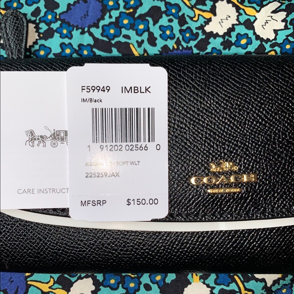 Coach Soft Wallet in Black